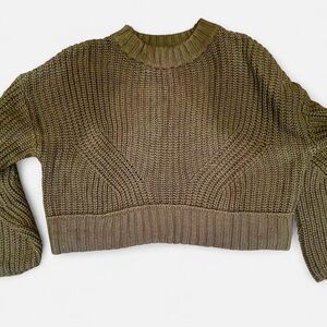 Moon & Madison Green Cropped Women's Sweater